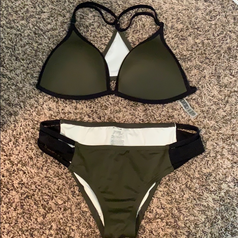 VS SWIMSUIT